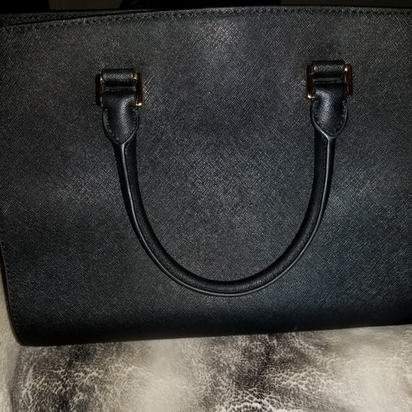 Michael Kors Selma Handbag - Picture 4 of 5